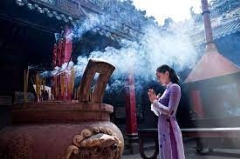 Người Phật tử với việc đi chùa